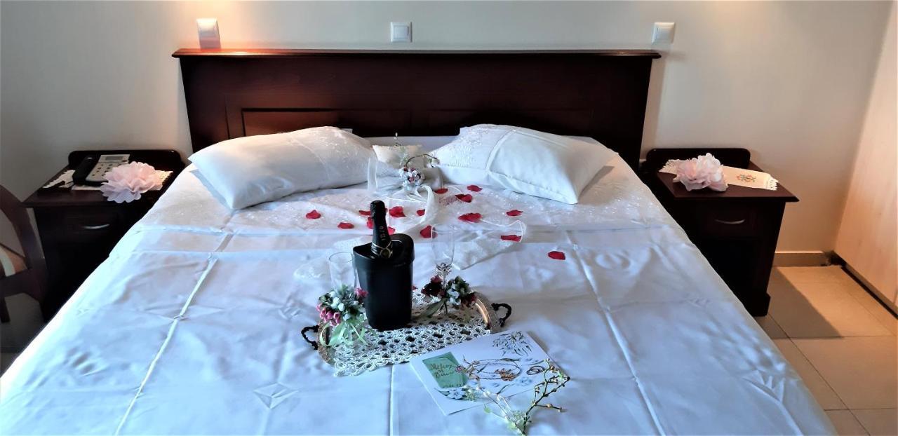 Irides Aparthotel Сувала Екстериор снимка